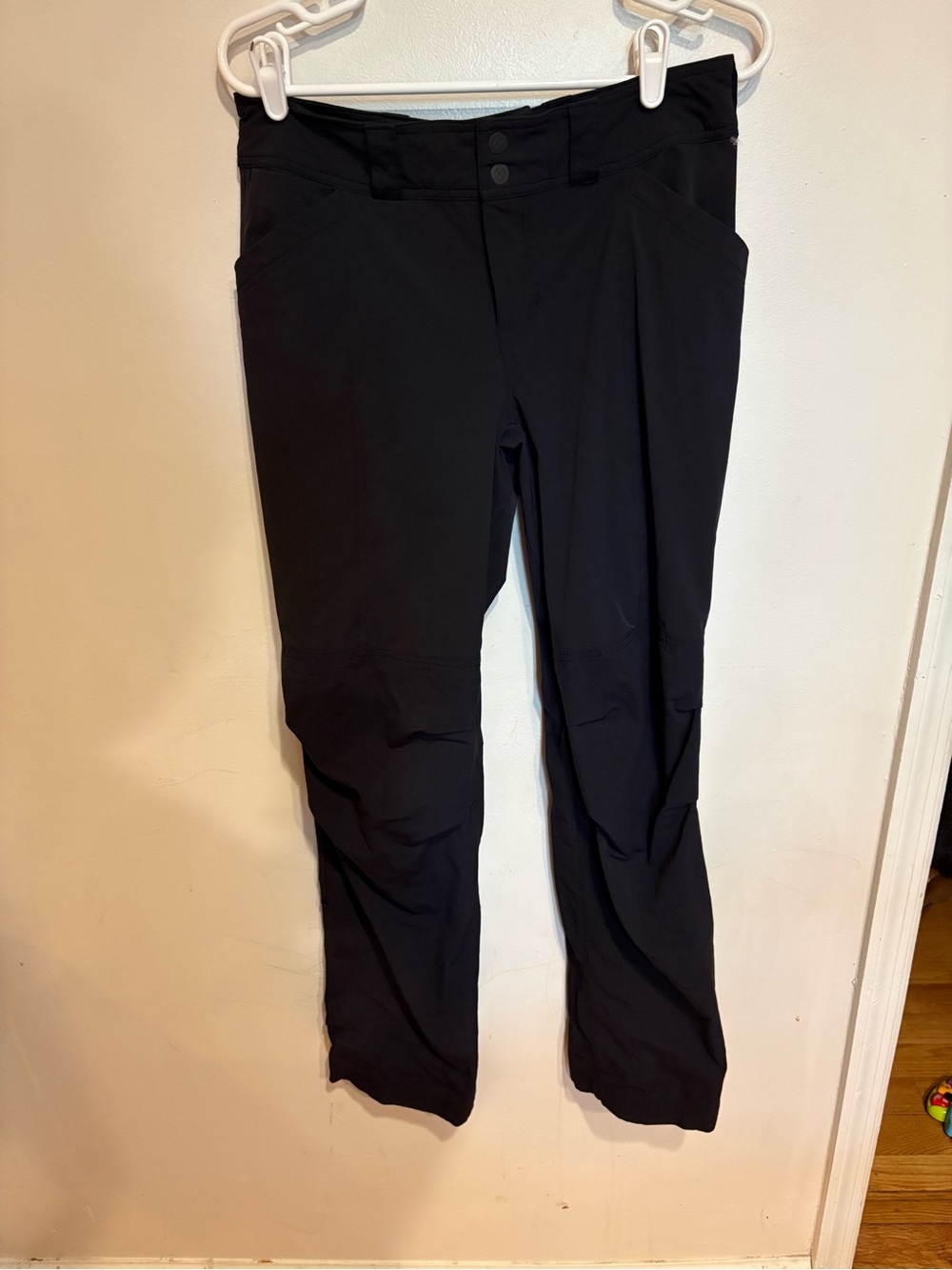REI co-op Black women’s Outdoor Hiking Performance Pants size 8
